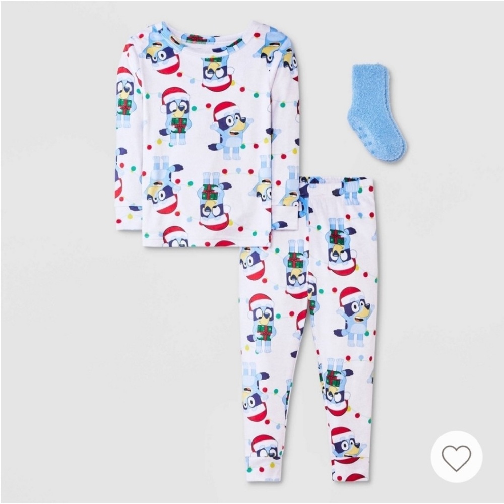 Toddlers 2pc Bluey Snuggly Soft Christmas Lights Pajama Set & Socks 2T NWT